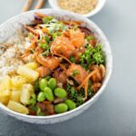 What is a poke bowl example - salmon poke bowl