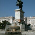 Madrid: Philip IV statue