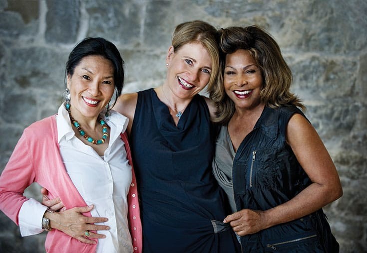 Tina Turner with her collaborators on the CD Beyond, Dechen Shak-Dagsay (left) and Regula Curti (center). Photo by Alberto Venzago.