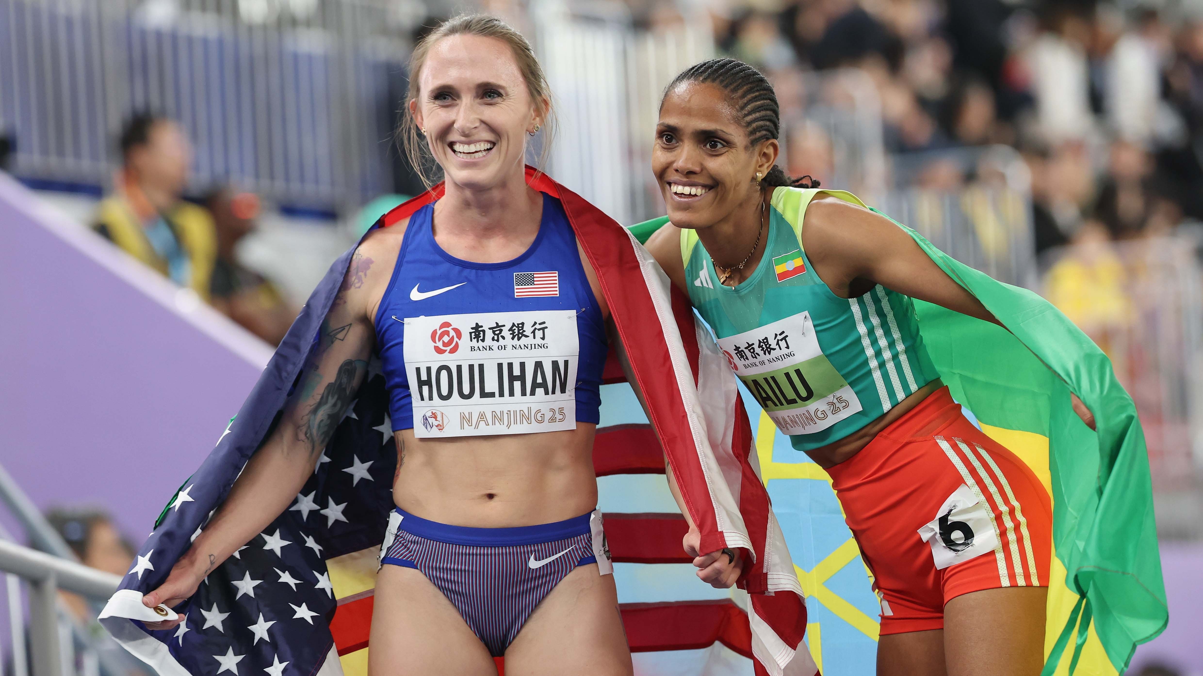 US runner Shelby Houlihan earns silver medal