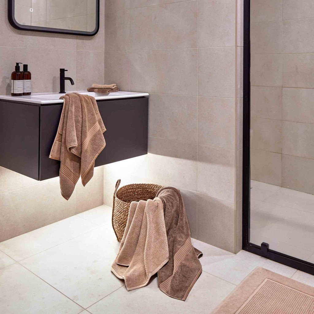 Essence Stone and Supreme Mocha Stone bath sheets