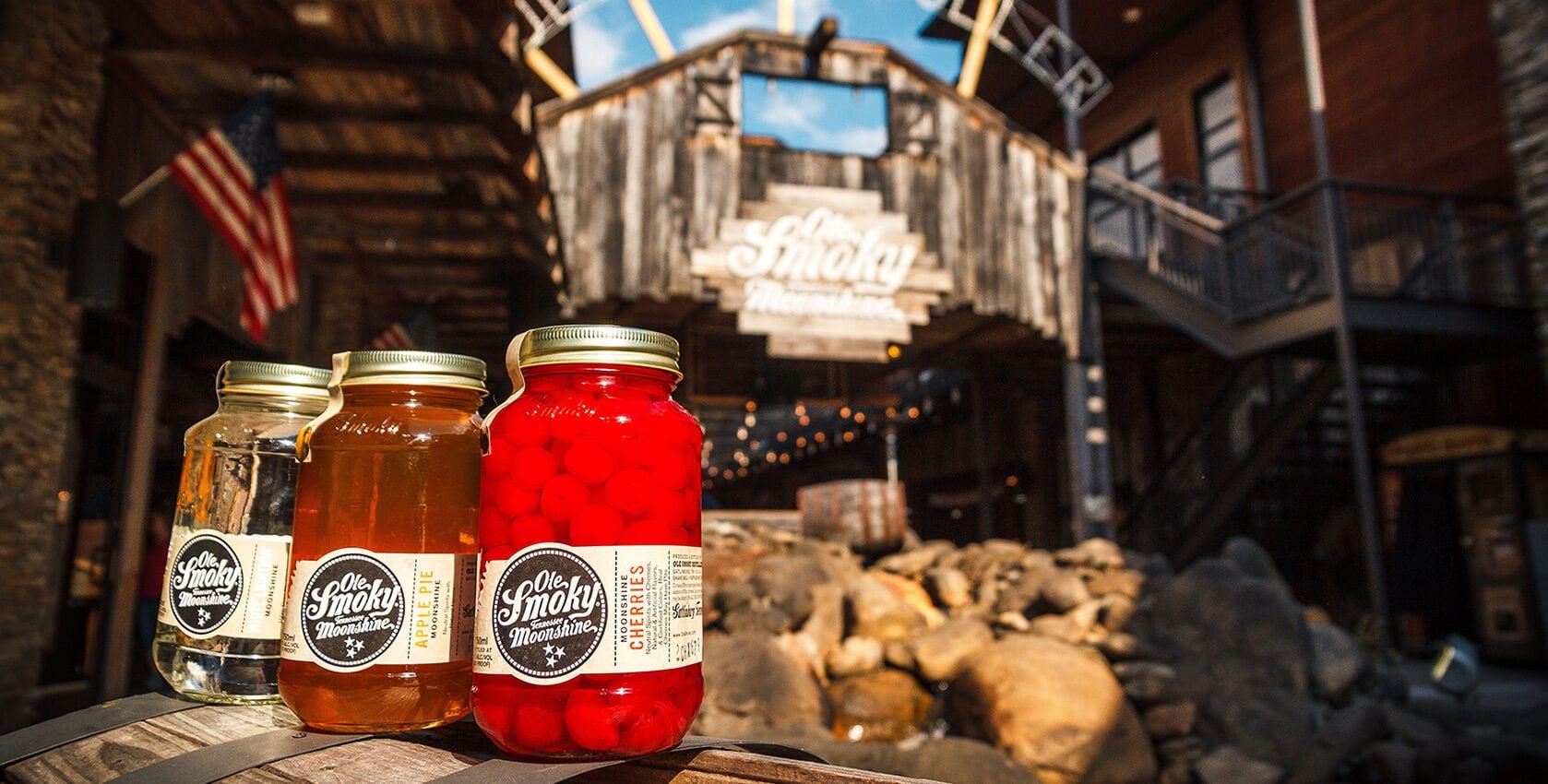 Ole Smoky Tennessee Moonshine Holler in Gatlinburg, TN, offering moonshine tasting and distillery tours